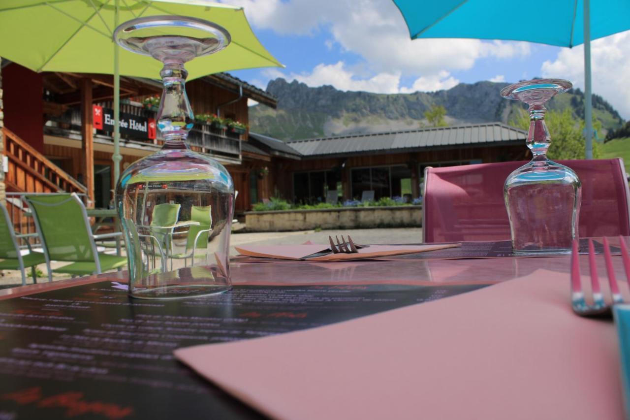 Chalet Hotel Vaccapark Le Praz de Lys Buitenkant foto