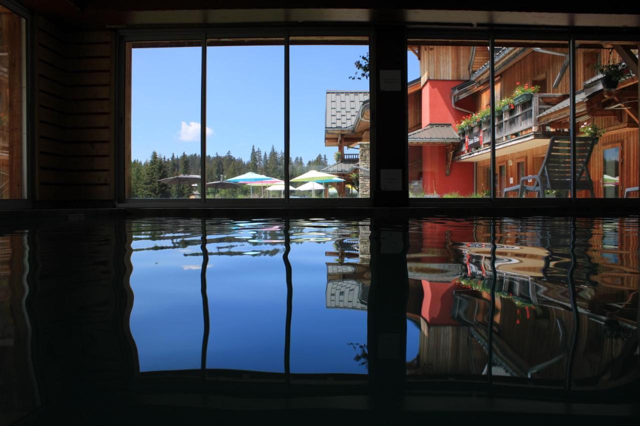 Chalet Hotel Vaccapark Le Praz de Lys Buitenkant foto