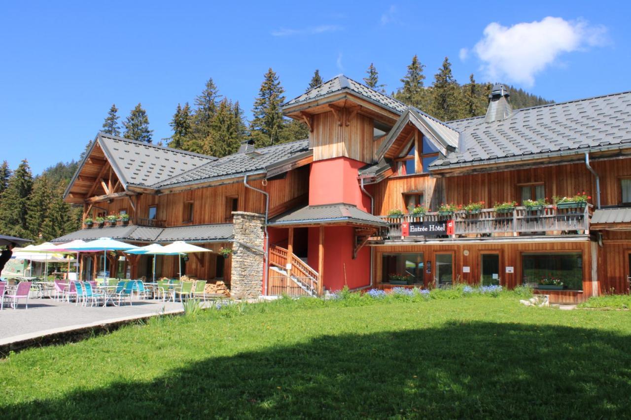 Chalet Hotel Vaccapark Le Praz de Lys Buitenkant foto