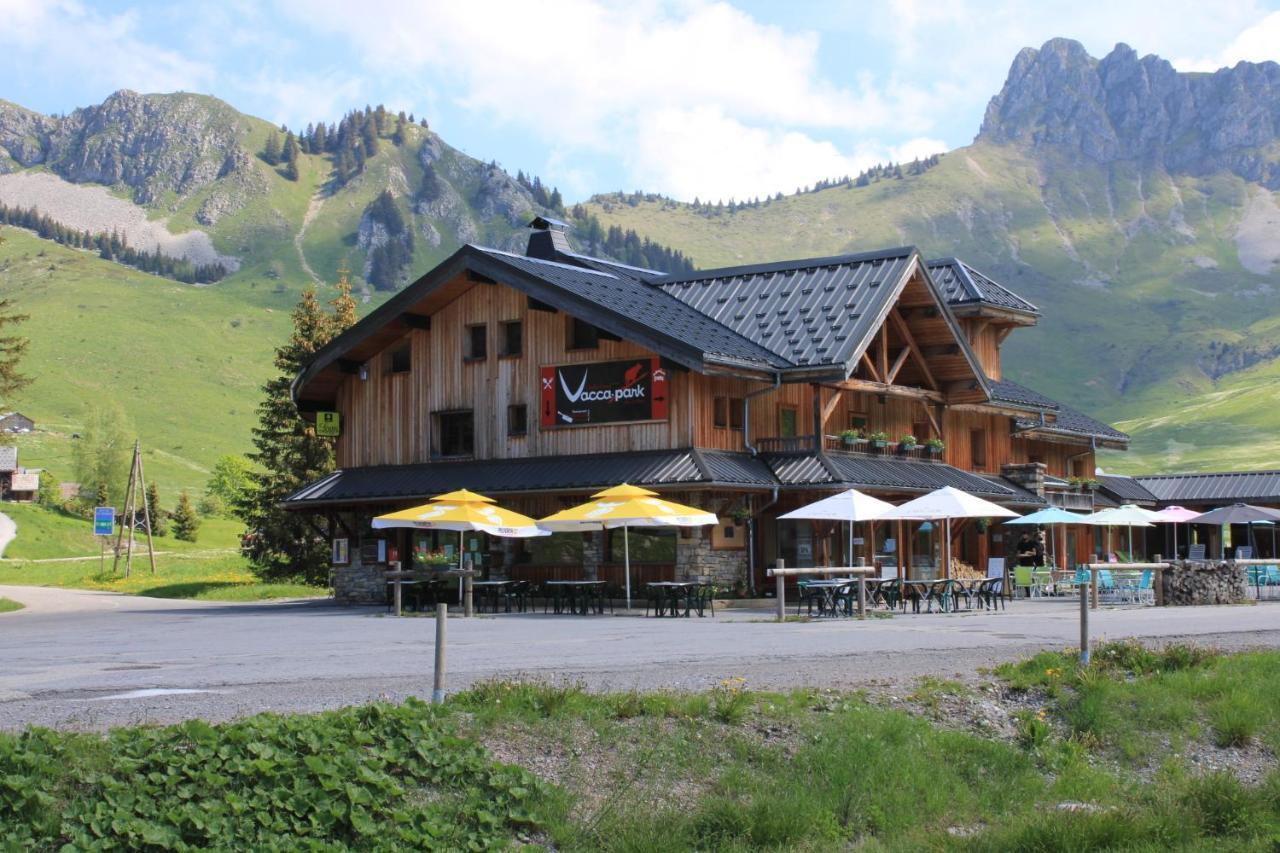 Chalet Hotel Vaccapark Le Praz de Lys Buitenkant foto