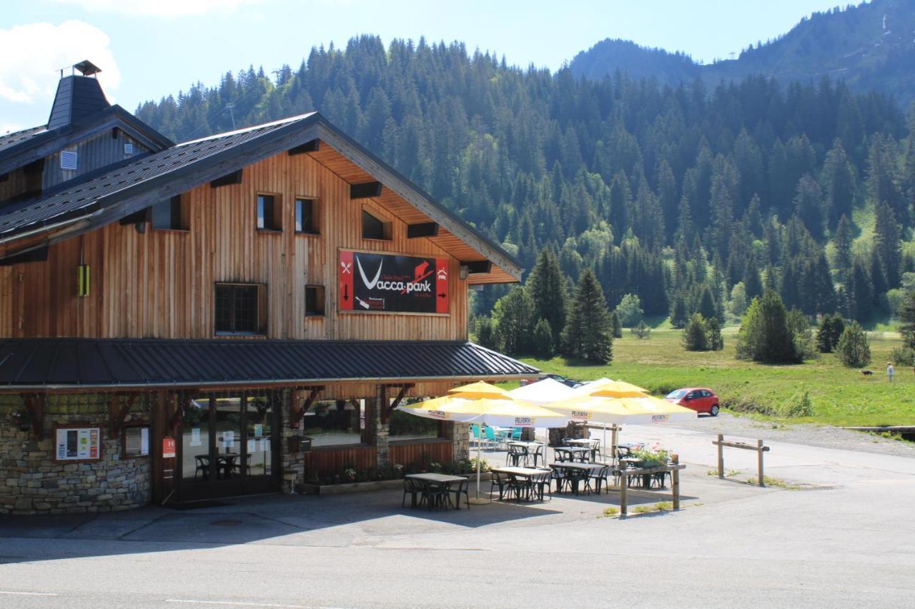 Chalet Hotel Vaccapark Le Praz de Lys Buitenkant foto