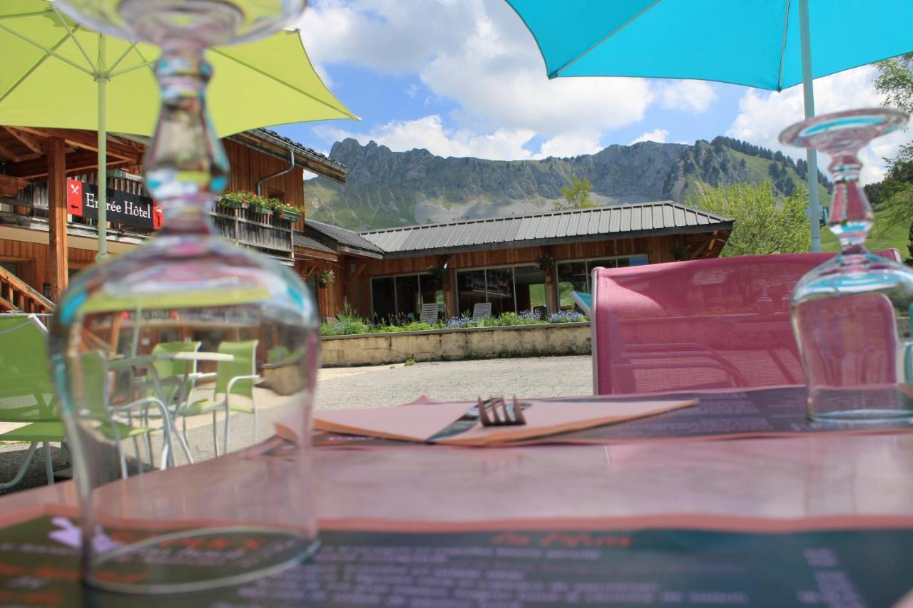 Chalet Hotel Vaccapark Le Praz de Lys Buitenkant foto