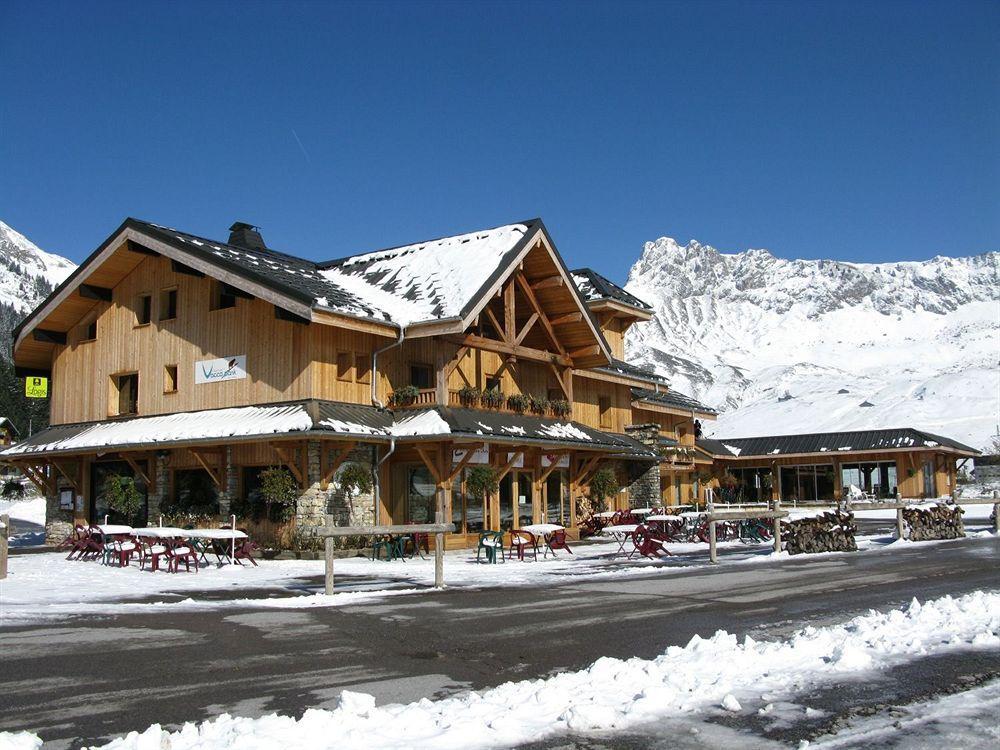 Chalet Hotel Vaccapark Le Praz de Lys Buitenkant foto